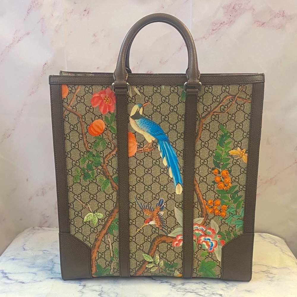 GUC Gucci Supreme Multicolor Floral Canvas  Tote - Picture 2 of 12